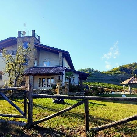 Loaz Relais Agriturismo Apartman Loazzolo Kültér fotó